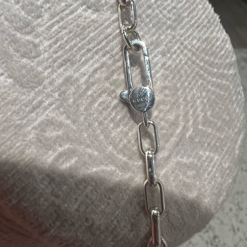 NIB Gucci Sterling Silver Interlocking G Pendant Necklace - Picture 8 of 10